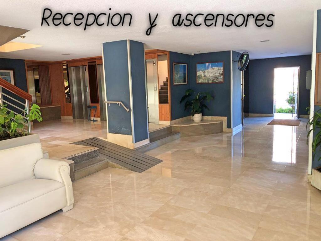 Apartamento Las Gondolas Almuñécar Екстериор снимка